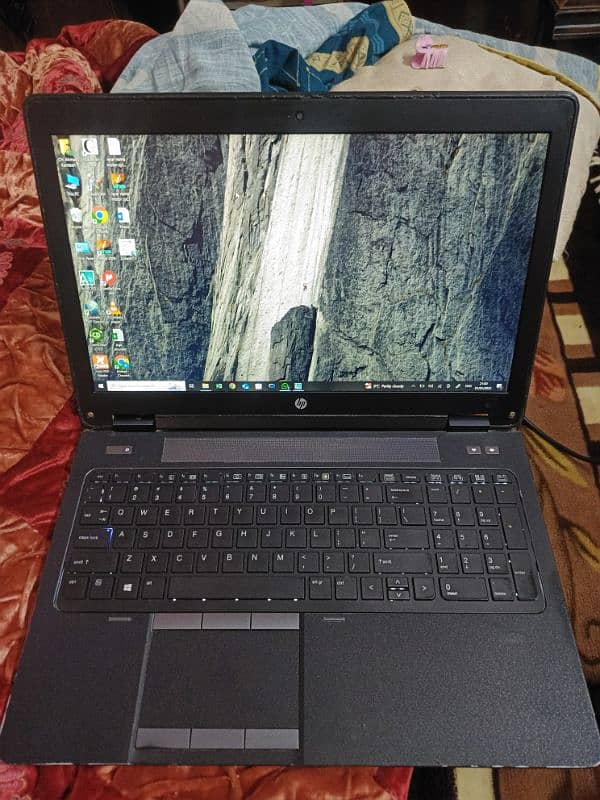 Hp ZBook 15 i7 4th gen 1