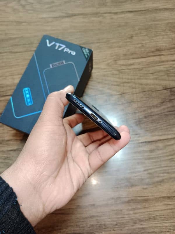 vivo v 17 pro 8