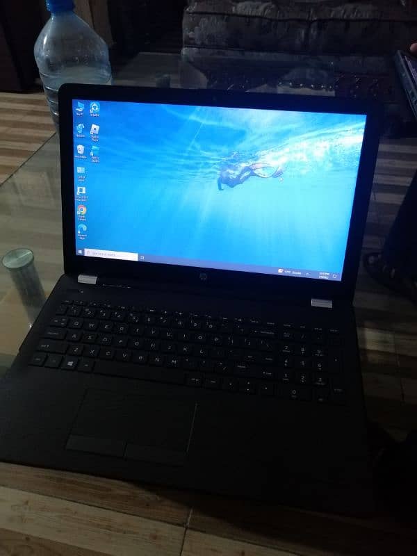 HP i3 6th Generation, 15.6", 4GB/500GB 1