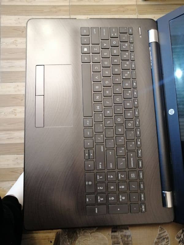 HP i3 6th Generation, 15.6", 4GB/500GB 4