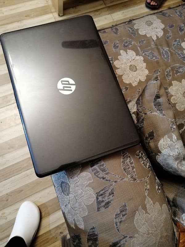 HP i3 6th Generation, 15.6", 4GB/500GB 5