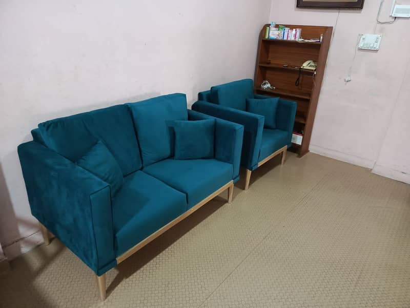 New Sofa Set Available For Sale 1