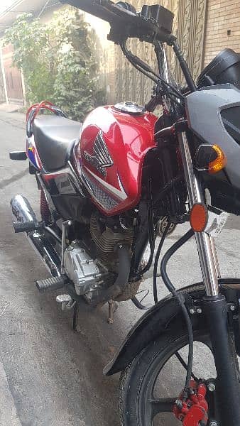 honda cg 125 f orgnal condition neat clean better then cb 125 0