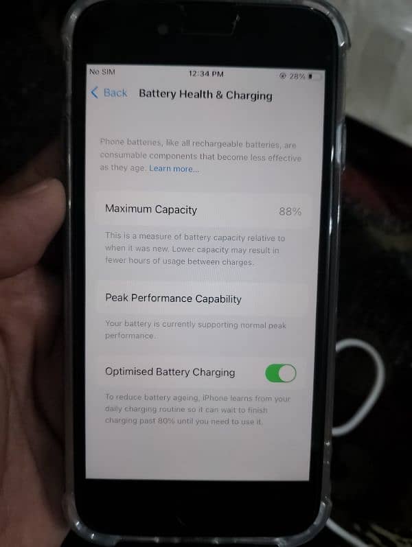 Iphone 8 in mint condition (JV) with cable and charger 6