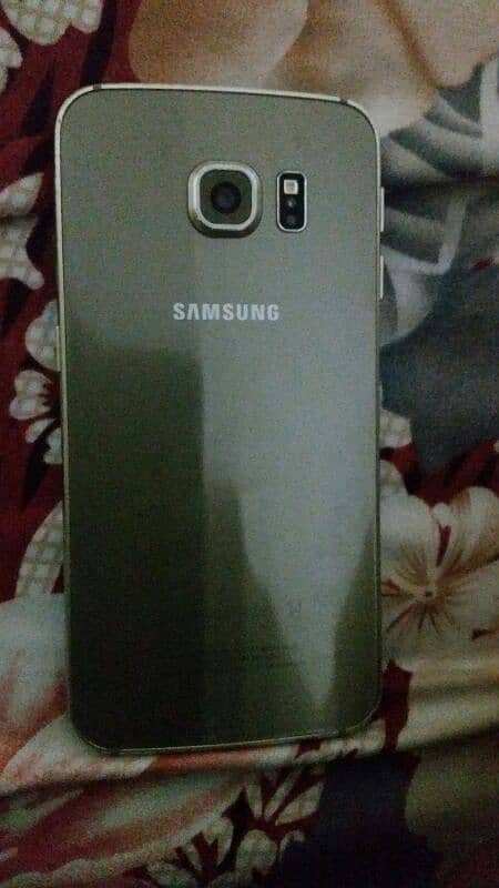 SAMSUNG S6 EDGE 10/9 CONDITION NON PTA ALL OK BUT 1 GREENLINE IN MID 1