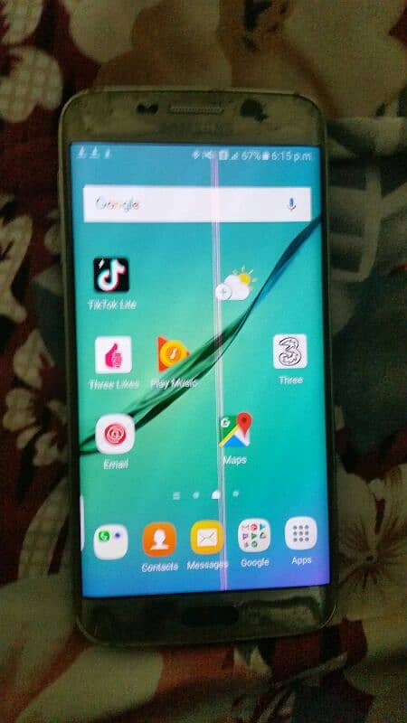 SAMSUNG S6 EDGE 10/9 CONDITION NON PTA ALL OK BUT 1 GREENLINE IN MID 2