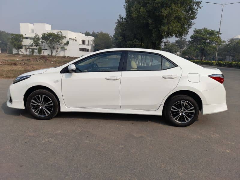 Toyota Corolla Altis 1.6 X Automatic 2022 5