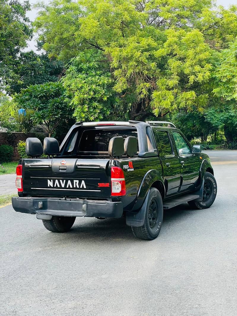 Nissan Navara 2007 10