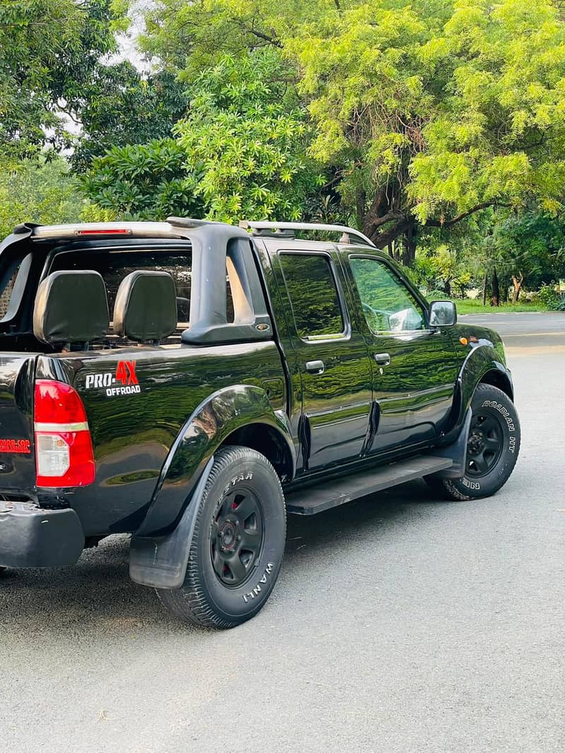 Nissan Navara 2007 11