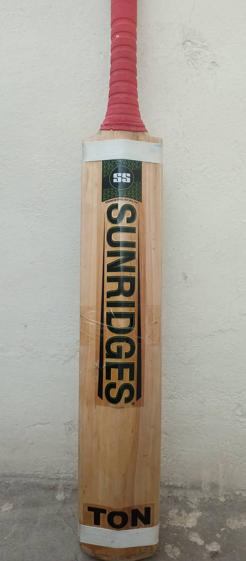 SS cricket bat 3