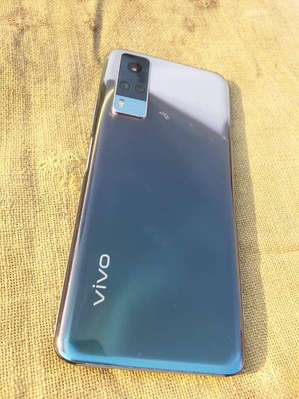 vivo y51s 8/128 gb Exchange possible 1