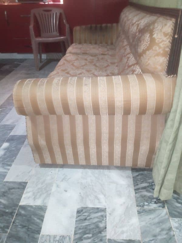 3 seater sofa 1