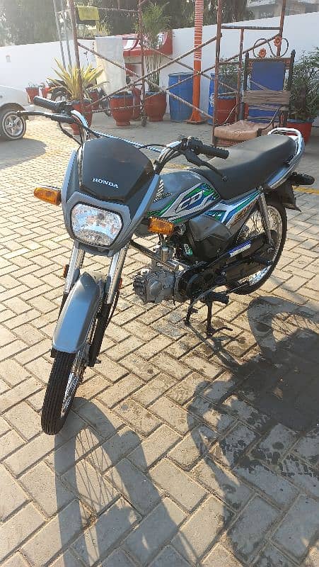 HONDA CD 70 DREAM 1