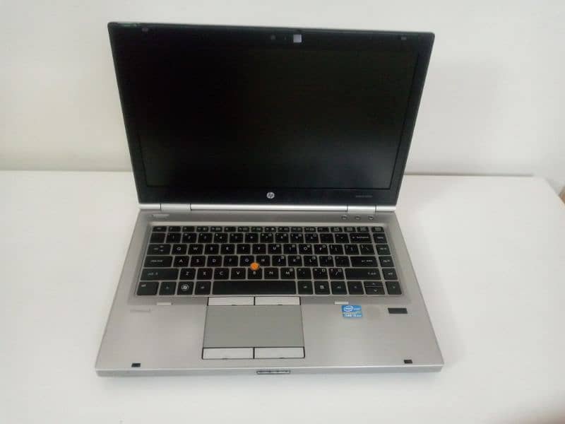 hp elite book 8460p 2