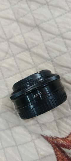 Sony E 20mm F2.8 lens