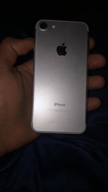 iPhone 7 0