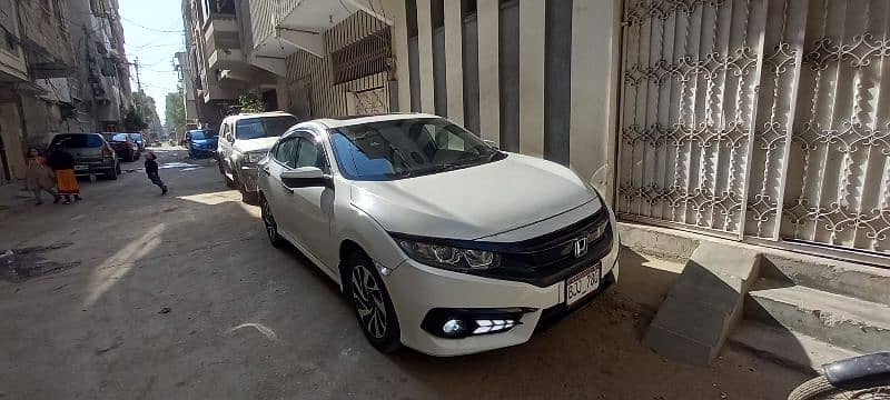 Honda Civic VTi Oriel Prosmatec 2017 sunroof 0