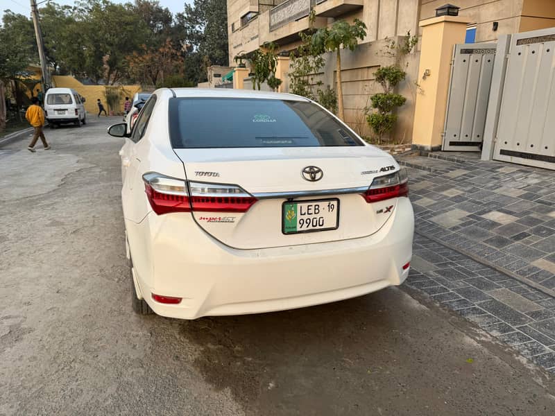 Toyota Corolla Altis Automatic 1.6 2019 7