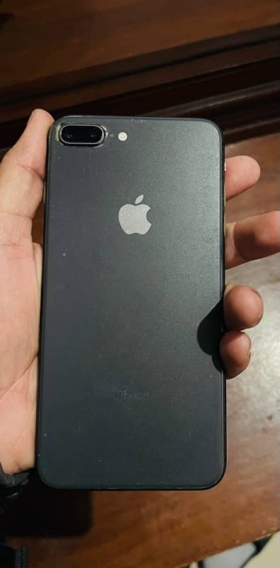 iphone 8 plus 64gb 10/9.5 condion good condion exchange possible 8