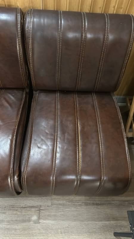 sofa single seater 0