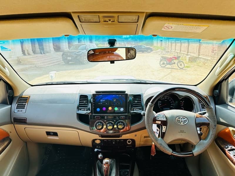 Toyota Hilux 2012 6