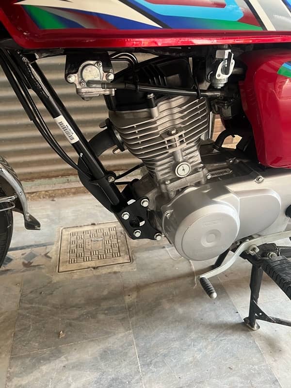 Honda 125 2023 model in invoice from peshawar 1