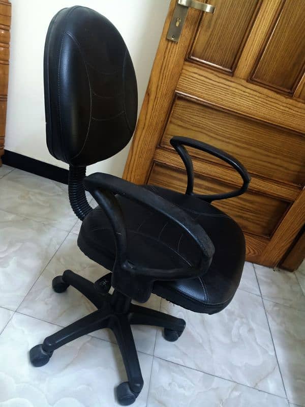 Chair Available 1