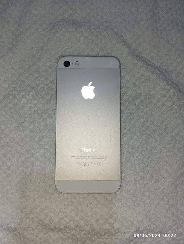 iPhone 5s 64gb PTA Approved #Watsapp  03486223941 0