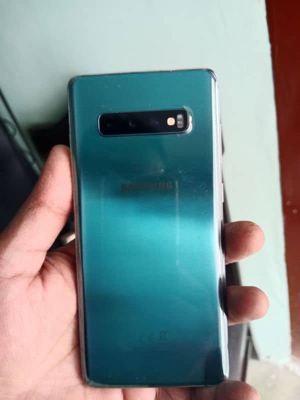 SamSung S10 plus 1