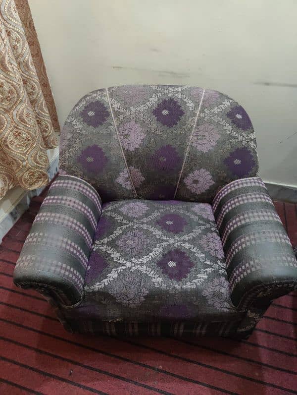 5 seater sofa used like new contact num 03236631031 1