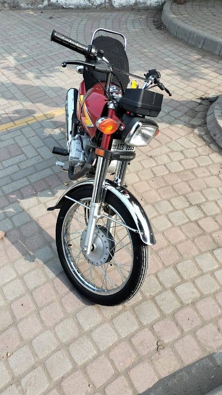 HONDA CG125 NEW CONDITION 11000KM USE 2