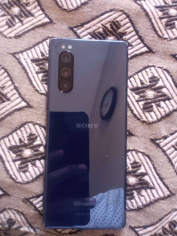 Sony Xperia 5 (6 64) 0