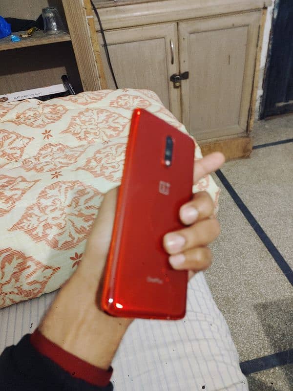 OnePlus 7 Global 1