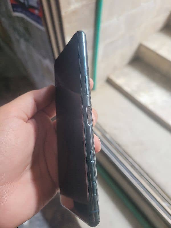 sony xperia 5 mark 3  10/10 condition non pta 3