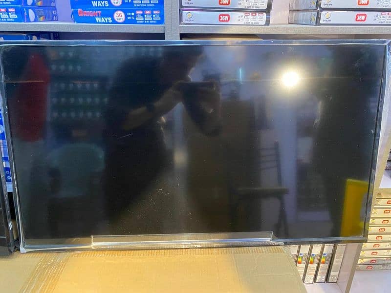 TCL LCD 0