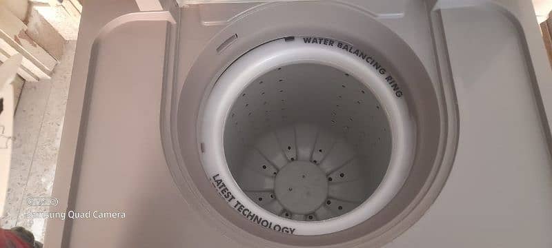 Super Asia Dryer Spinner Sd570 & Washing Machine Washer SA240 1