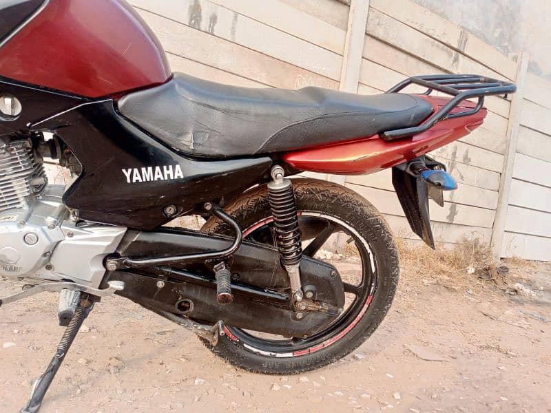 Yamaha ybr 9/10 5