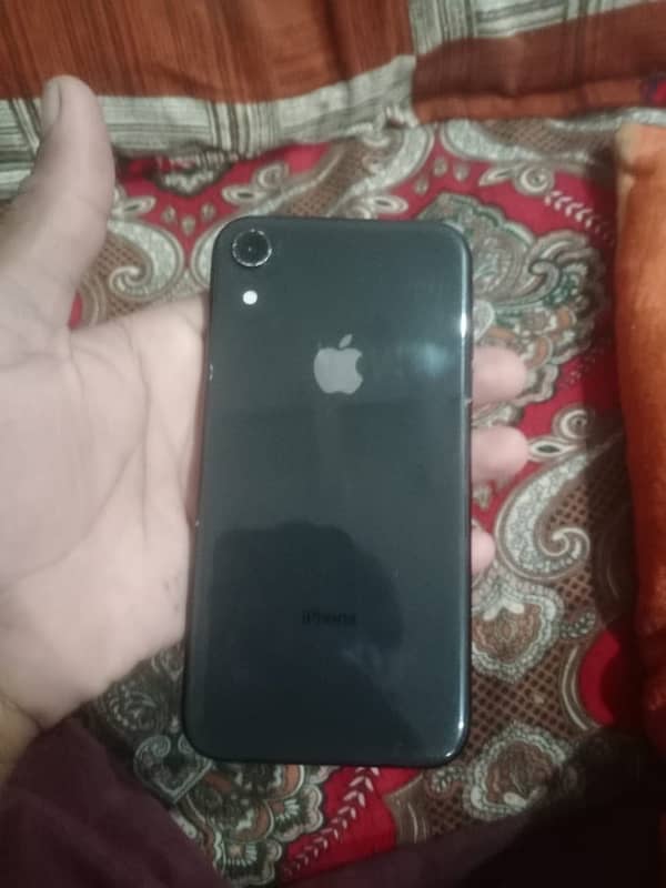 iphone xr 1