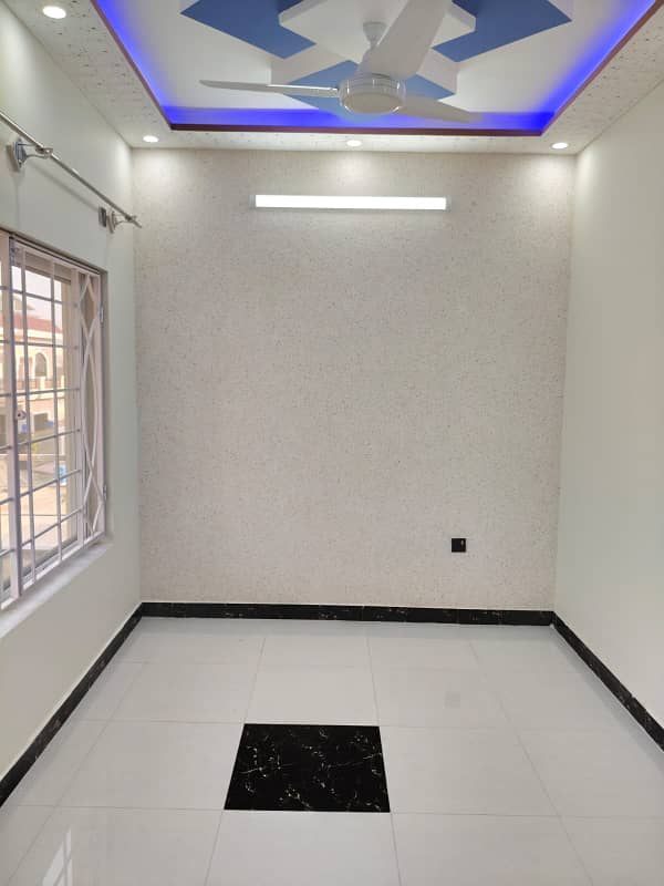 5 MARLA BRAND NEW HOUSE FOR SALE in FAISAL TOWN BLOCK C 32