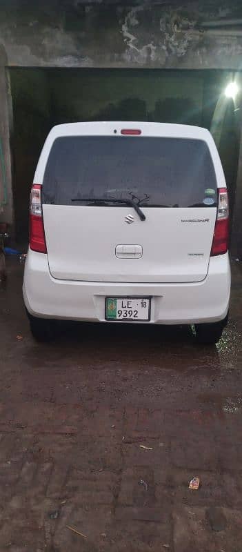 Suzuki Wagon R 2018 4