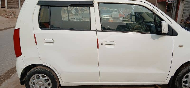 Suzuki Wagon R 2019 4