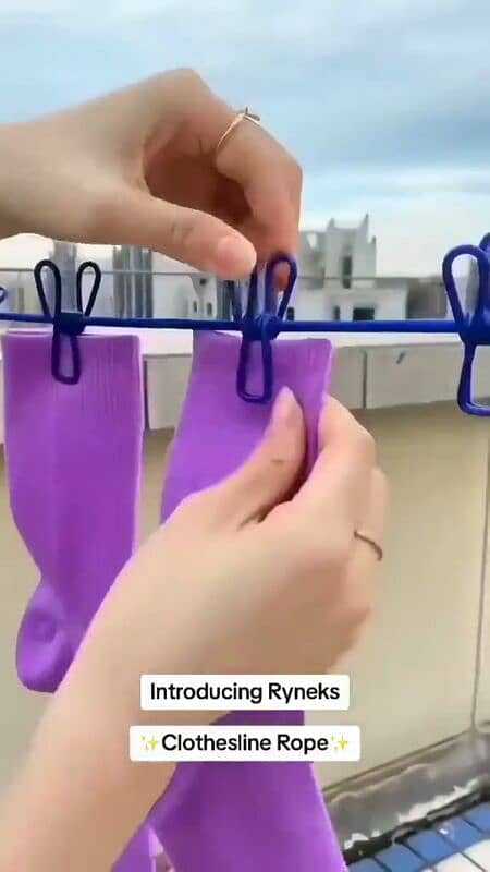 compact and Easy touse cloth Hanging clips 5