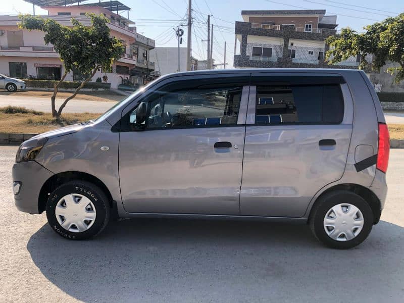 Suzuki Wagon R 2019 4