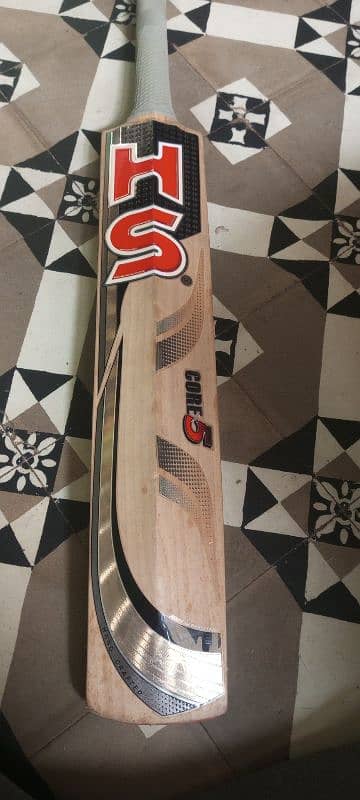 hs core 5 (English Willow) with original hs cover 0