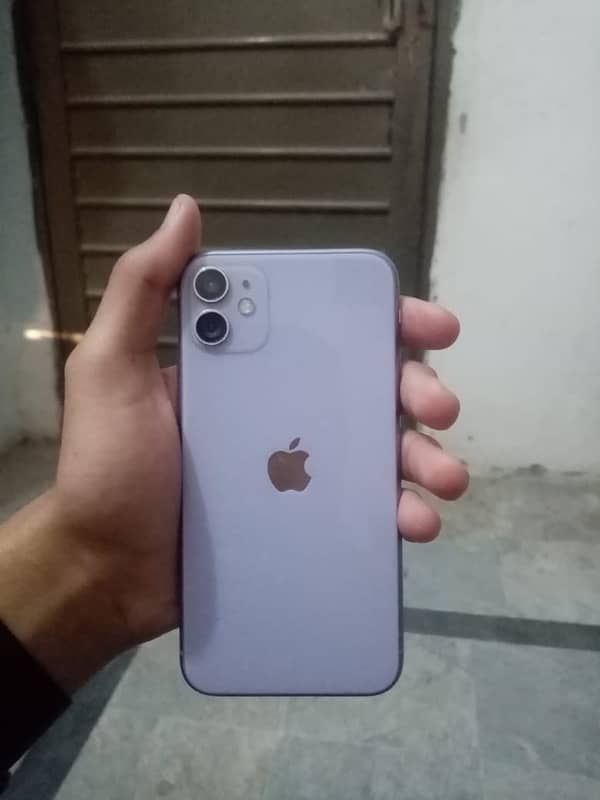 iphone : 11 | message me  on whatsapp : 03155410661 6