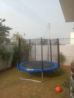 8ft trampoline