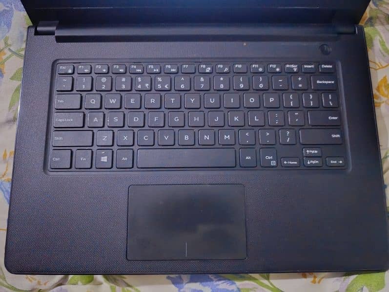 Dell i7-7th gen Laptop 0