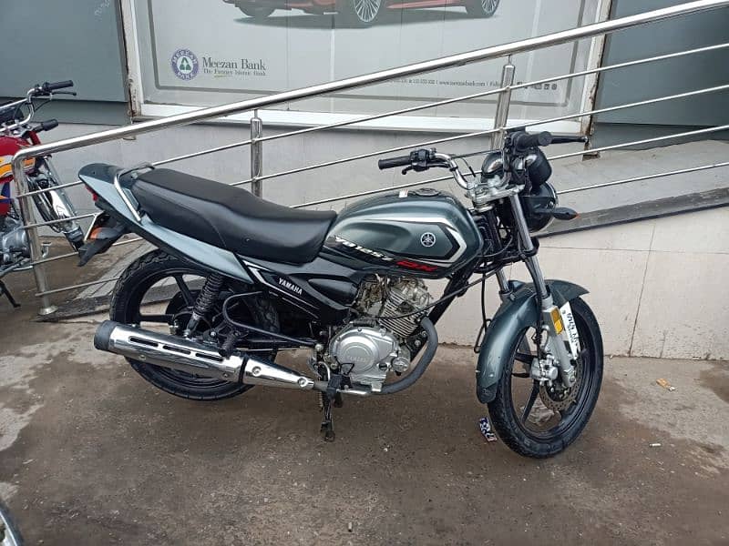 YB 125Z-DX 3