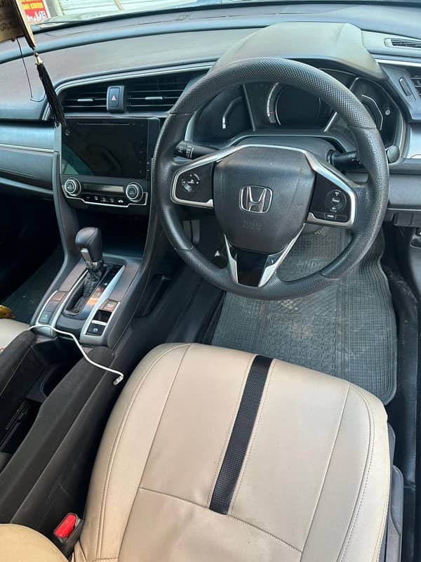 Honda Civic Oriel 2019 4