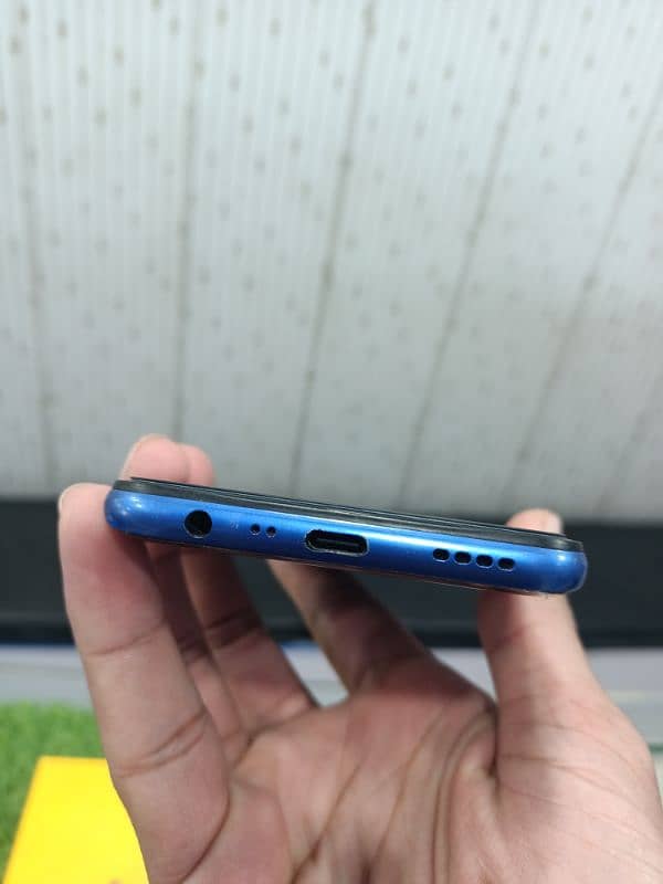 Realme 6  8/128 4